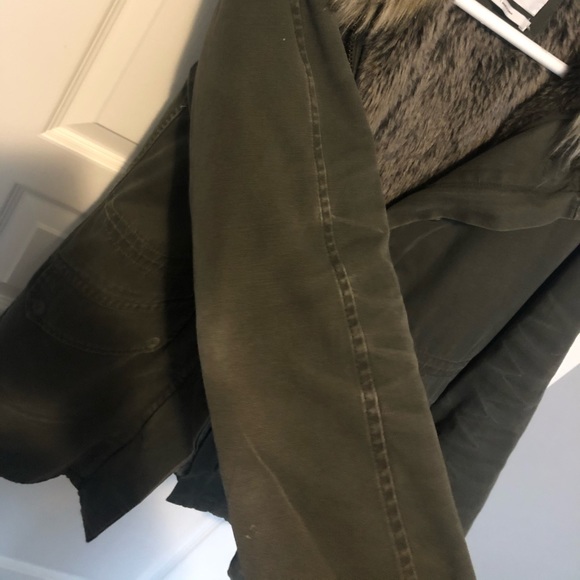 Community Anion Parka 🌟 - Picture 9 of 13